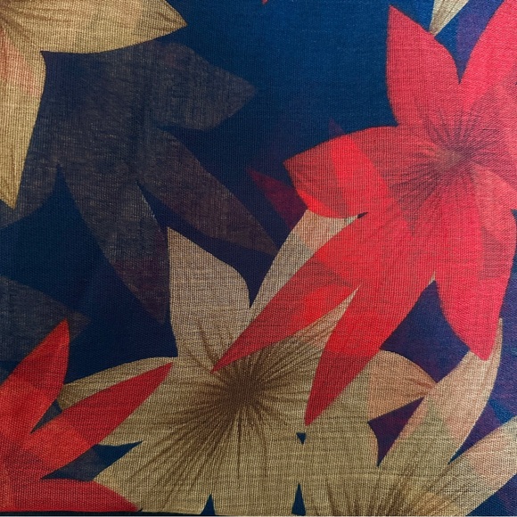 ✂️ SPRING SWEEP SALE Floral Leaf Pattern Lightweight Red and Brown Scarf Shawl - Picture 5 of 6